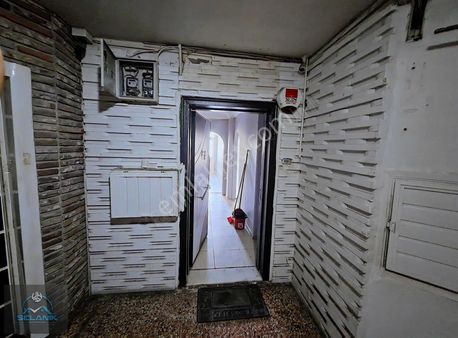 Selanik'ten Kuruköprü Beta Tea Üstü Satılık 2+1 Kapalı Mutfak