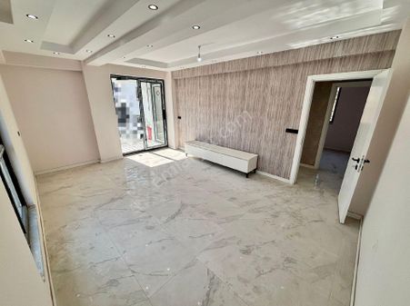 Atalar'da 145m² 3+1 Sıfır Asansörlü Kat Seçenekli Daireler