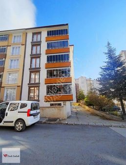 Vadi Emlak'tan Karşıyaka Mahallesinde Kiralık Eşyalı 1+1 Daire