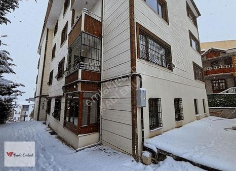 Vadi Emlak'tan Kaşıkçıbağları Mahallesinde Eşyalı 1+1 Kiralık Da