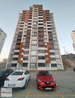 Vadi Emlak'tan Topçam Mahallesinde Satılık 3+1 Daire