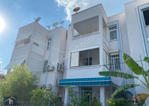 Altınoluk İlkbahar'dan Yağcılar'da Sahile 100mt Cadde Manzaralı Bakımlı Fırsat Daire