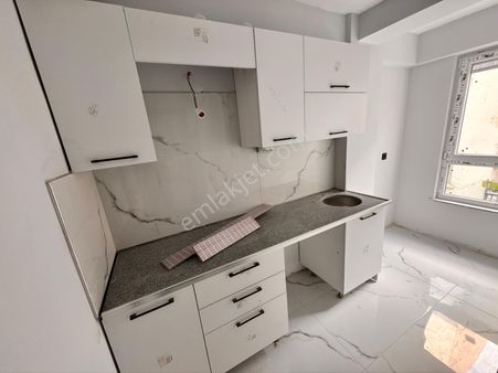 [egm Gayrimenkul] Birlik Cad. Çok Yakın Konumda Sıfır 2+0 Daire