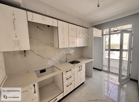 [egm Gayrimenkul] Çamlıca'da Merkezi Konumda 2+0 Son Daire!!!