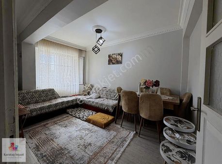 Karataş'tan Satılık Merkez Lokasyonda 2+1 80 M² Yüksek Giriş Kat
