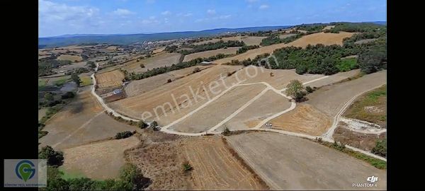 Yazlıkköy De Doğayla İç İçe Yolu Açılmış Çaplı Muvafakatnameli