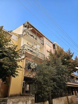 Buca Yaylacık'da Kiracılı 2+1 Son Kat Daire