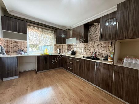 Yurt Mah. Merkezi Konumda 4+1 Çift Banyolu Satılık Daire