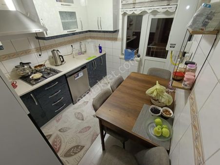 19 Mayıs Mahallesi'nde Cadde Üzeri 3+1 Daire!