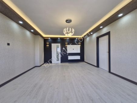 Sincan Plevne Mahallesinde Full Yapılı Satılık 3+1 Daire