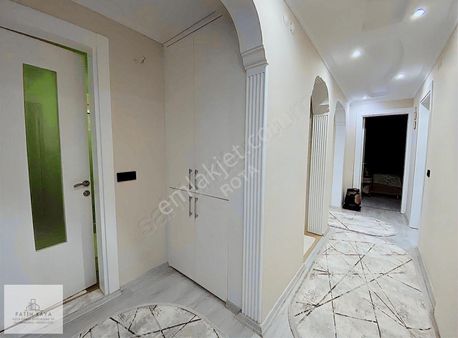 Rota'dan 3+1 170m2 İçi Yenilenmiş Köşe Konum Önü Açık Daire