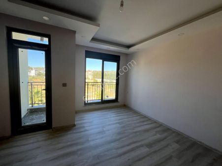 Travmaya Yürüyüş Mesafesi Uygun Fiyata 1+1 Daire