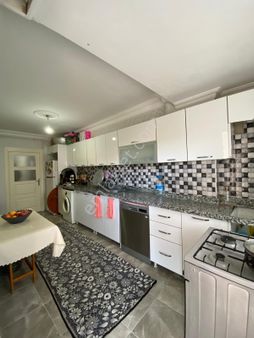 Esenyurt Bağlarçeşme Satılık 3+1 Arakat Yeni Bina Kat Mülkiyetli