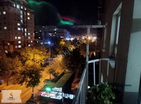 Barış Caddesi Kiralık 2+1 Daire