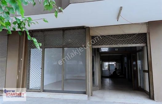 Konak Gaziler Cd Üzerinde Dericiler İş Merkezinde Satılık Dükkan