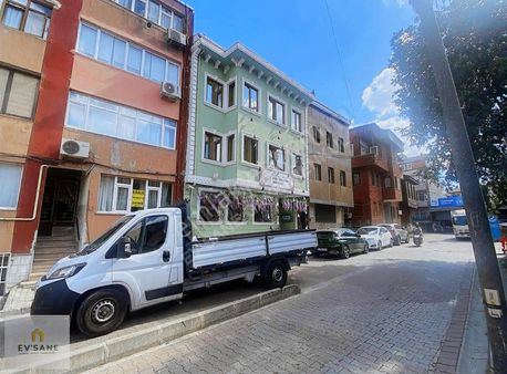 Defterdar Mahallesinde 2.5+1 Eşyalı, 85 M² Kiralık Daire