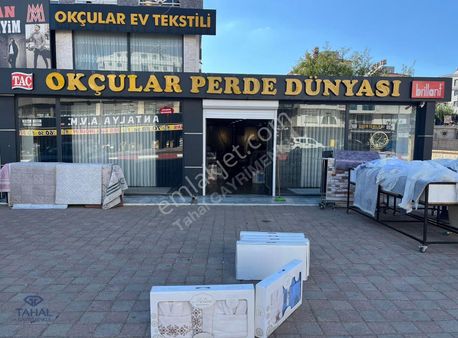 Hüsnükarakaş Mh. İşlek Cadde Üzeri 3 Katlı 400 M2 Satılık Dükkan