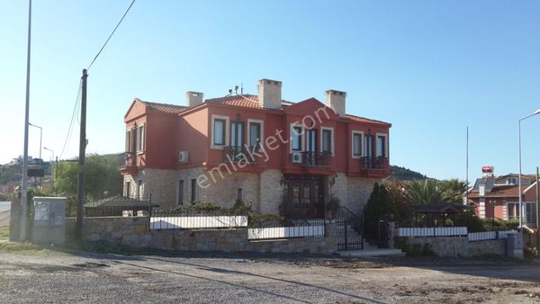 Balıkesir Ayvalık Cunda Da Satılık Otel.denize Yakın