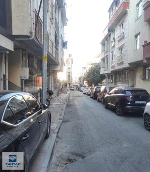 Rami Yenimahallede Satılık 3+1 Daire 110 M²