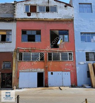 Çaycılar Sokak Eyüpsultanda Satılık 560 M² Bina