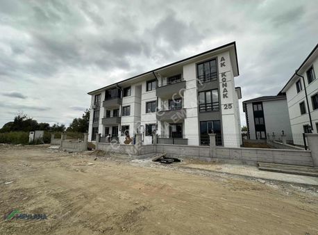 İnönü Mahallesi Karacasu Mevkiinde Oturuma Hazır 2+1 Giriş Daire