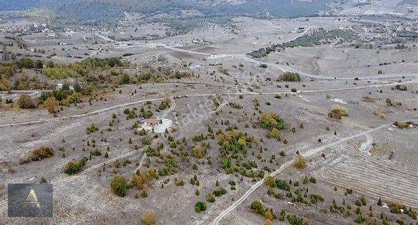 İmarlı Resmi 78 Metre İnşaat Yapılabilir Manzaralı Tarla