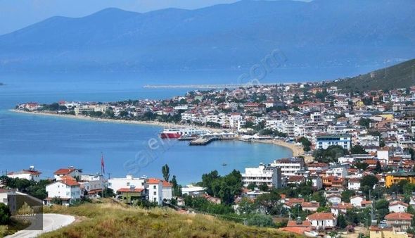 Avşa Adası-satılık 3+1 (+2) Bahçeli Satılık Villa (tekne Parklı)