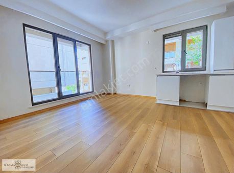 Köksalan'dan Bostancı'ya Komşu Sıfır Binada 1. Kat Konumunda 2+1