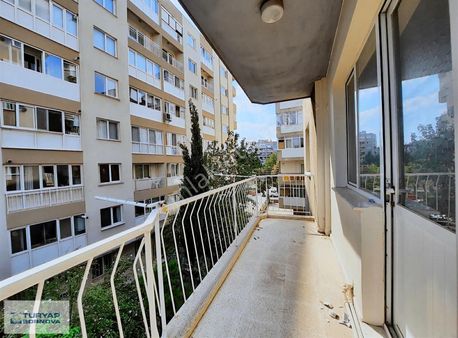 Ege Üniversitesi Hastanesi Karşısı Doğalgaz Kombili 3+1 Ara Kat