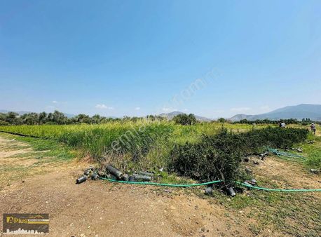 Bayındır Yakacık Asfalta Cepheli Seracılığa Uygun Tarla