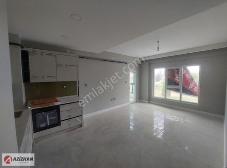 Azizhan'dan İstanbul Yoluna Cephe Kiralık 1+1 Lüx Daire