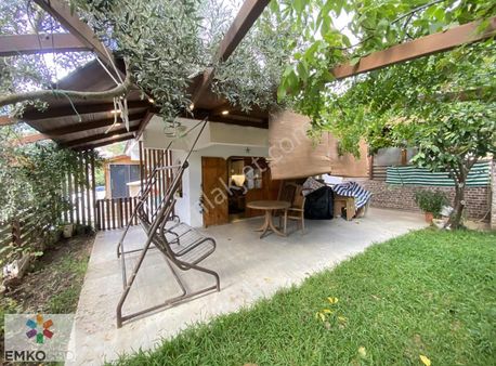 Özdere'de Geniş Bahçeli 4+1 Satılık Yazlık (emko)