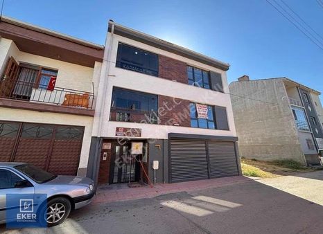 Eker'den Şehir Hastanesi Yakını, Özel Garajlı Lüks 3+1 Daireler