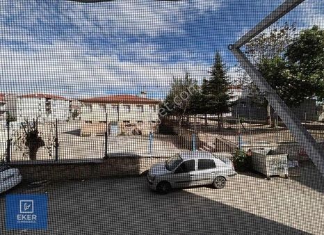 Eker'den Fırsat! 3+1'den 2+1'e Çevirilmiş Merkezi Lokasyon