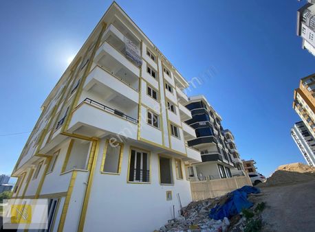 Nş Gayrimenkul'den Takasa Uygun Projeden Satılık 1+1 Daire!