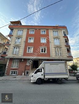 Cadde Üzeri Önü Açık 2+1 100 M2 Daire