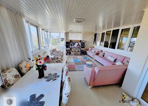 Güzeloba'da Ana Yola Yakın 5+1 Bölünmüş Dubleks