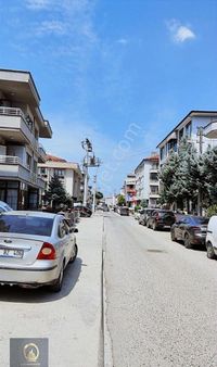 Öğretmen'den Şehrin Tam Kalbinde Fırsat 6+1 220m2 Dublex