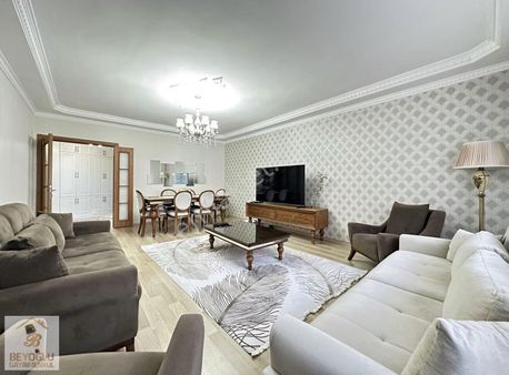 Beyoglu'ndan Full Yapılı Çift Banyolu Elit Sitede 3+1 Satılık