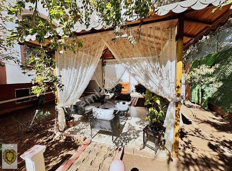 Şehrin Göbeğinde Mükemmel Villa