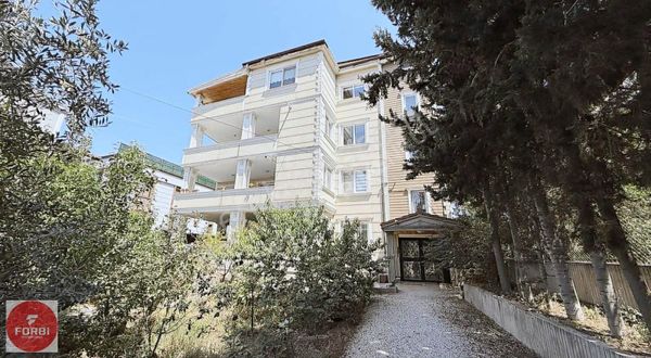 Karslılar Mah.4+1 Kapalı Mutfak Kiralık Çatı Dubleksi / Bahçeli