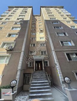 Tozkoparan Mahallesi Merter Evleri Sitesinde Satılık 3+1 Daire