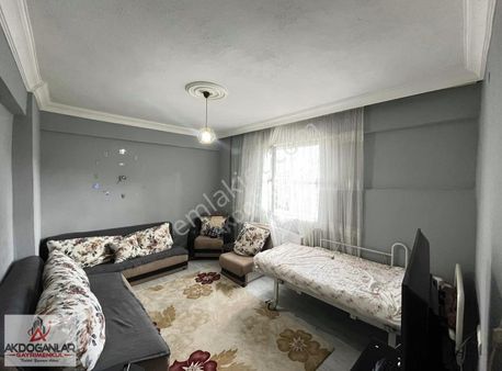 Akdoğanlardan Bağlık Mah Satılık İskanlı 2+1 Bahce Katı