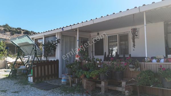 Yaz-kışotur Notersatışlı 3+1 Bahçeliev Ahmetbeyli Menderes İzmir