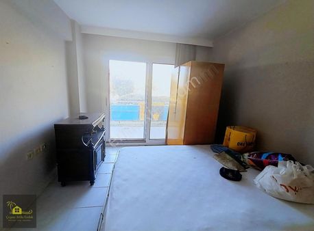 Çeşme'de Satılık Denize Sıfır Konumlu Satılık Daire Atilla Emlak