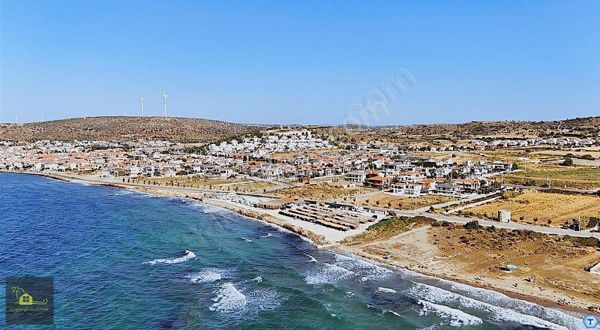Çeşme'de Denize Yürüme Mesafesinde İmar Sınırında Sit Dışı Tarla