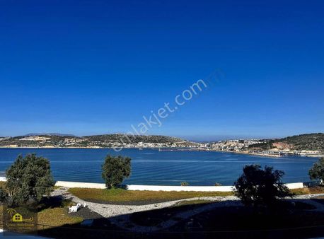 Atilla Emlak Çeşme Folkart Hills 'te Denize Sıfır 1+1 Residence