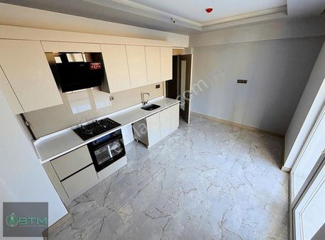 Törekent'te Oturuma Hazır 2+1 Ön Cp. Ara Kat Manzaralı Daire