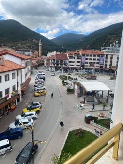 Anıt Meydanında Kiralık Daire