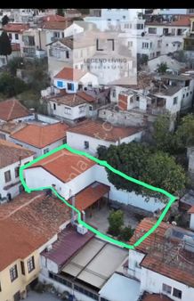 Kuşadası Merkezde 3+1 Masrafsız Villa.
